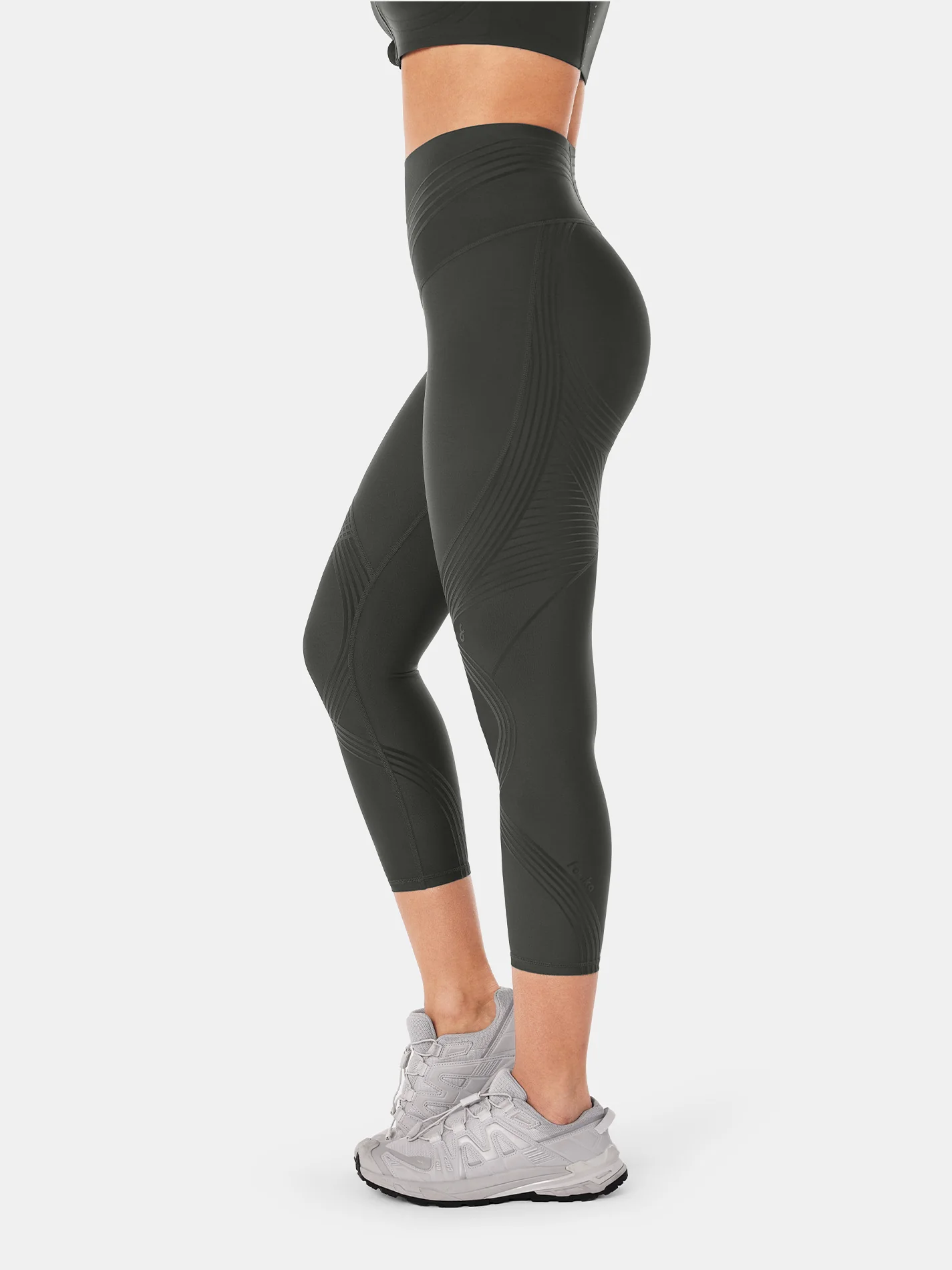 Body Sculpt 7/8 Leggings 2.0 (Reversible Wear) - Image 20