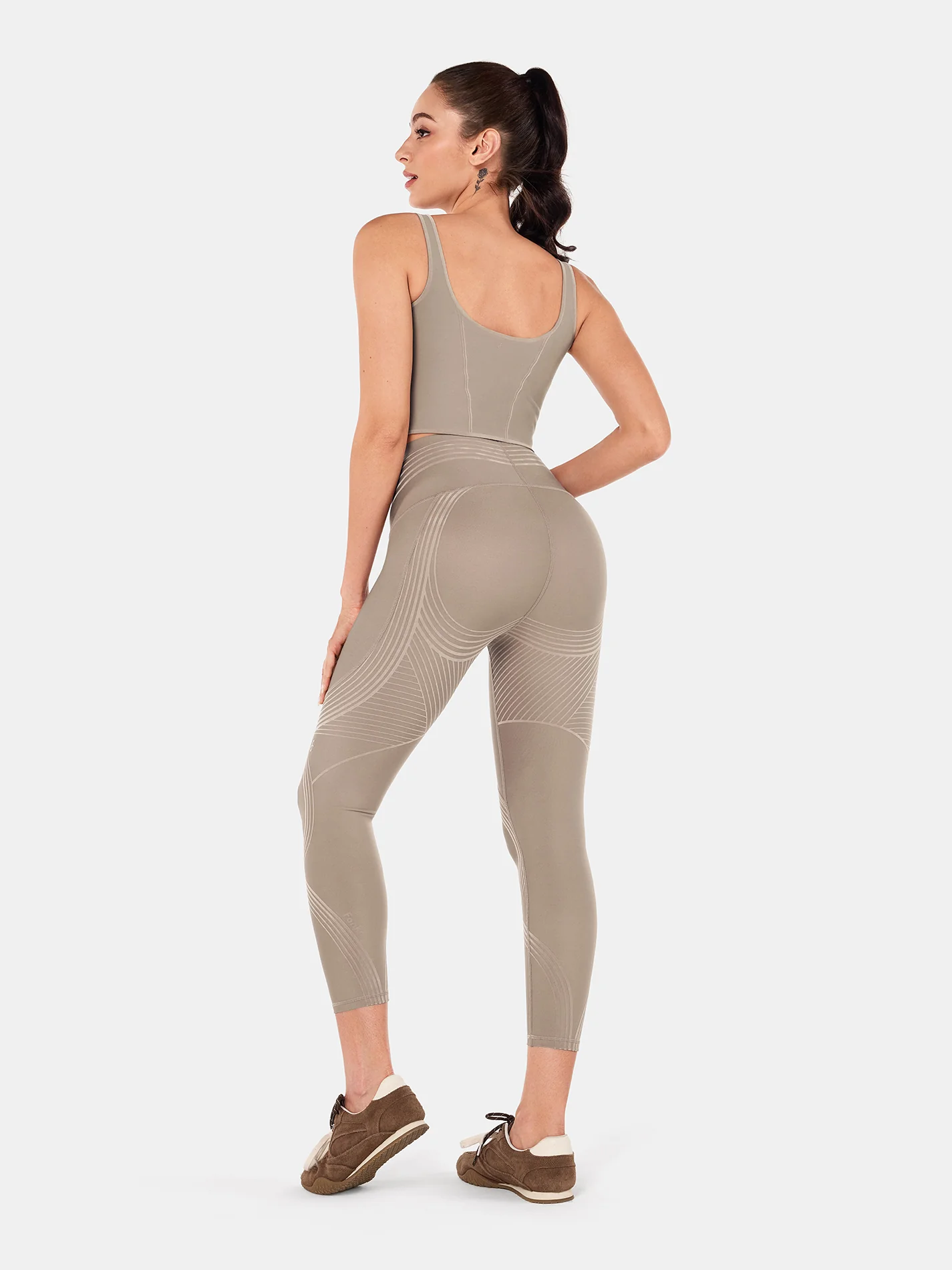Body Sculpt 7/8 Leggings 2.0 (Reversible Wear) - Image 50