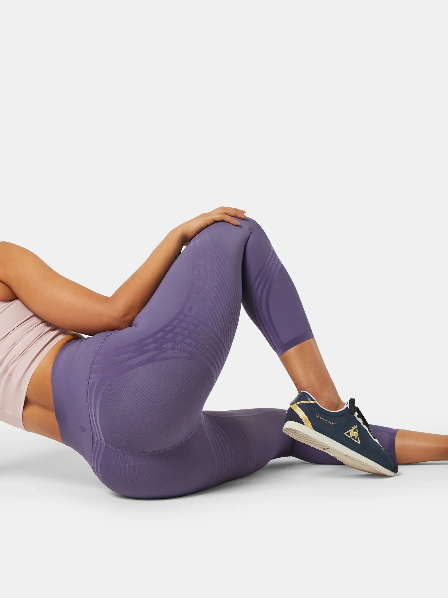 Body Sculpt 7/8 Leggings (Reversible Wear) - Image 13