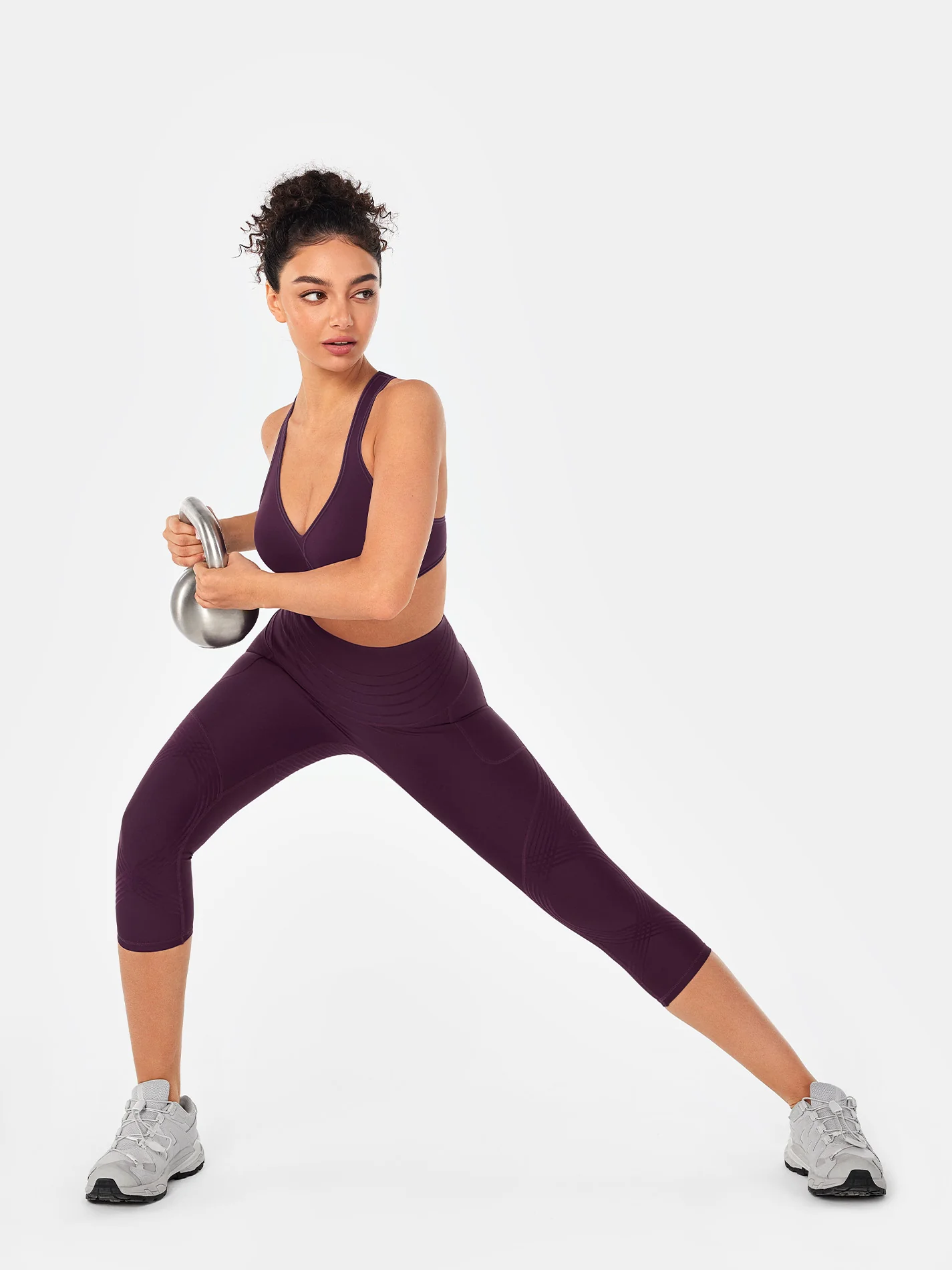 Body Sculpt Side Pocket Capri Leggings - Image 49