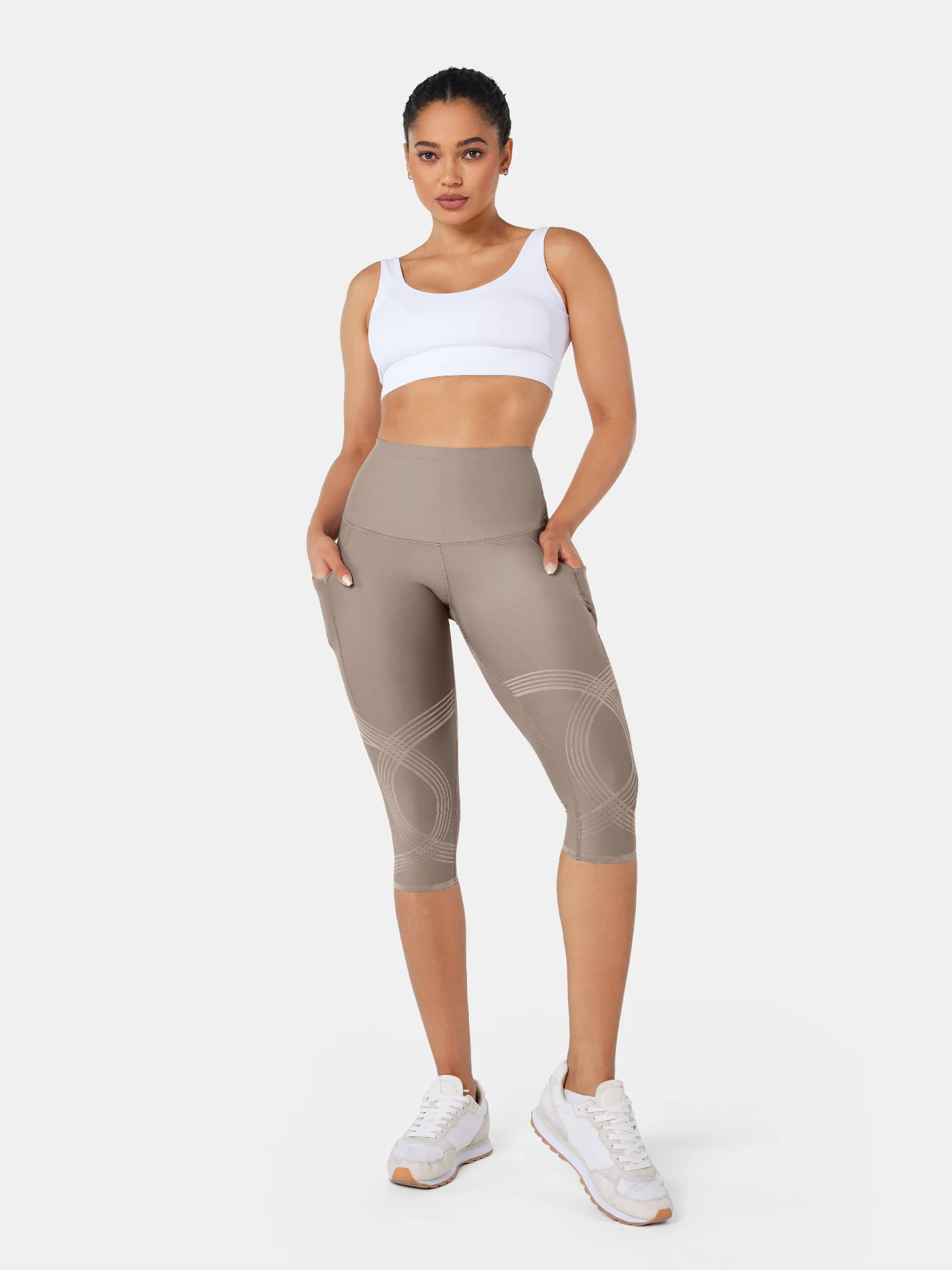 Body Sculpt Side Pocket Capri Leggings - Image 34